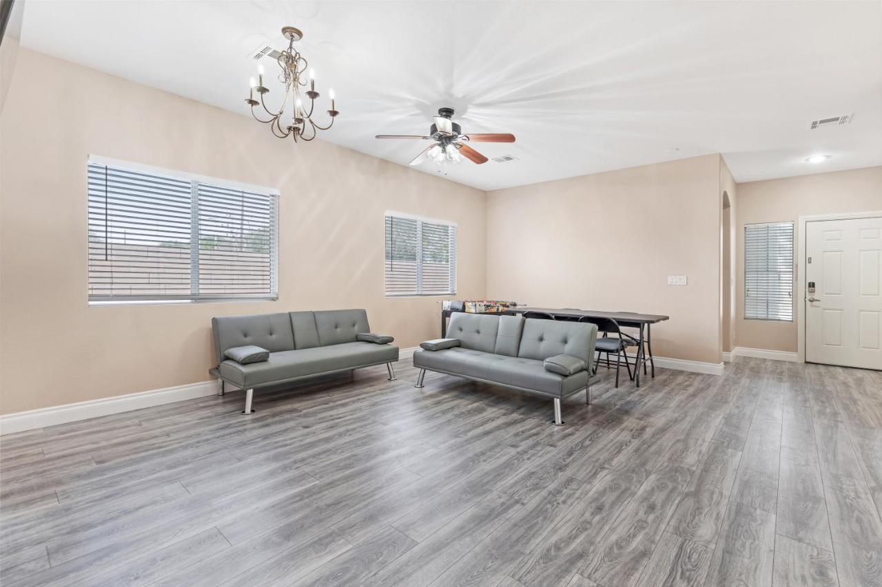 Beautiful Spacious Single Story Vegas Home Лас-Вегас Экстерьер фото