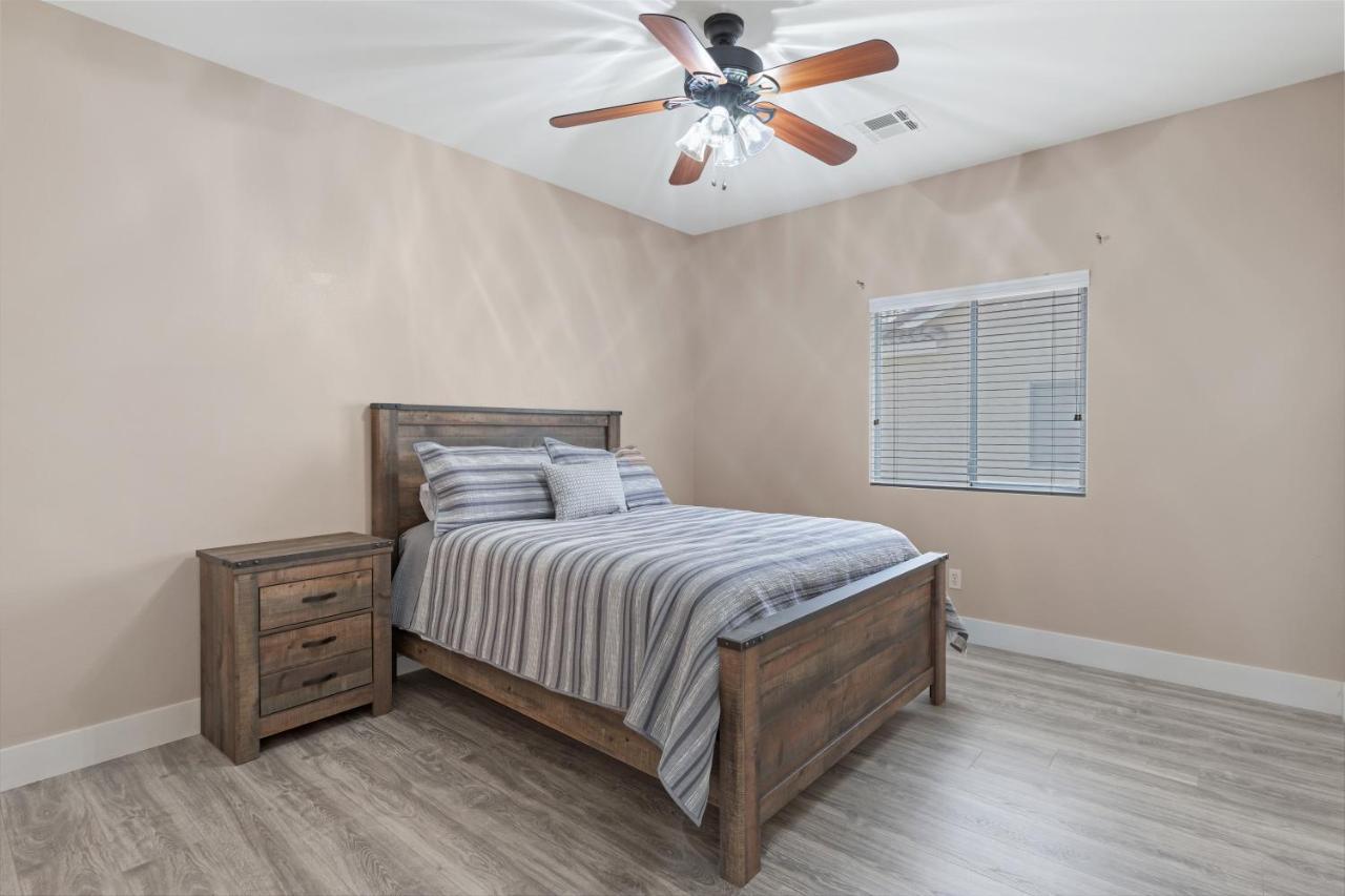 Beautiful Spacious Single Story Vegas Home Лас-Вегас Экстерьер фото